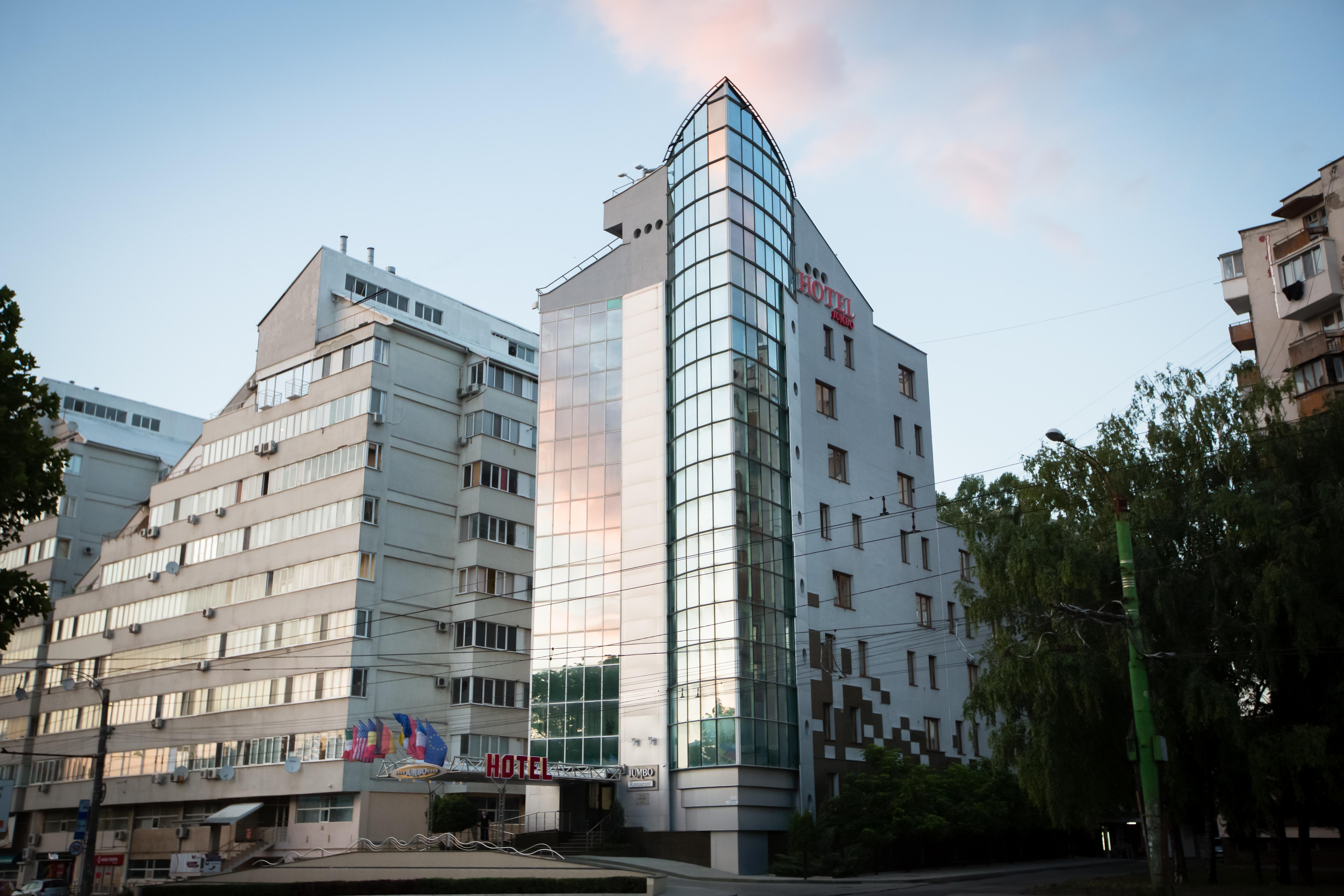 Jumbo Hotel Chişinau Exteriör bild