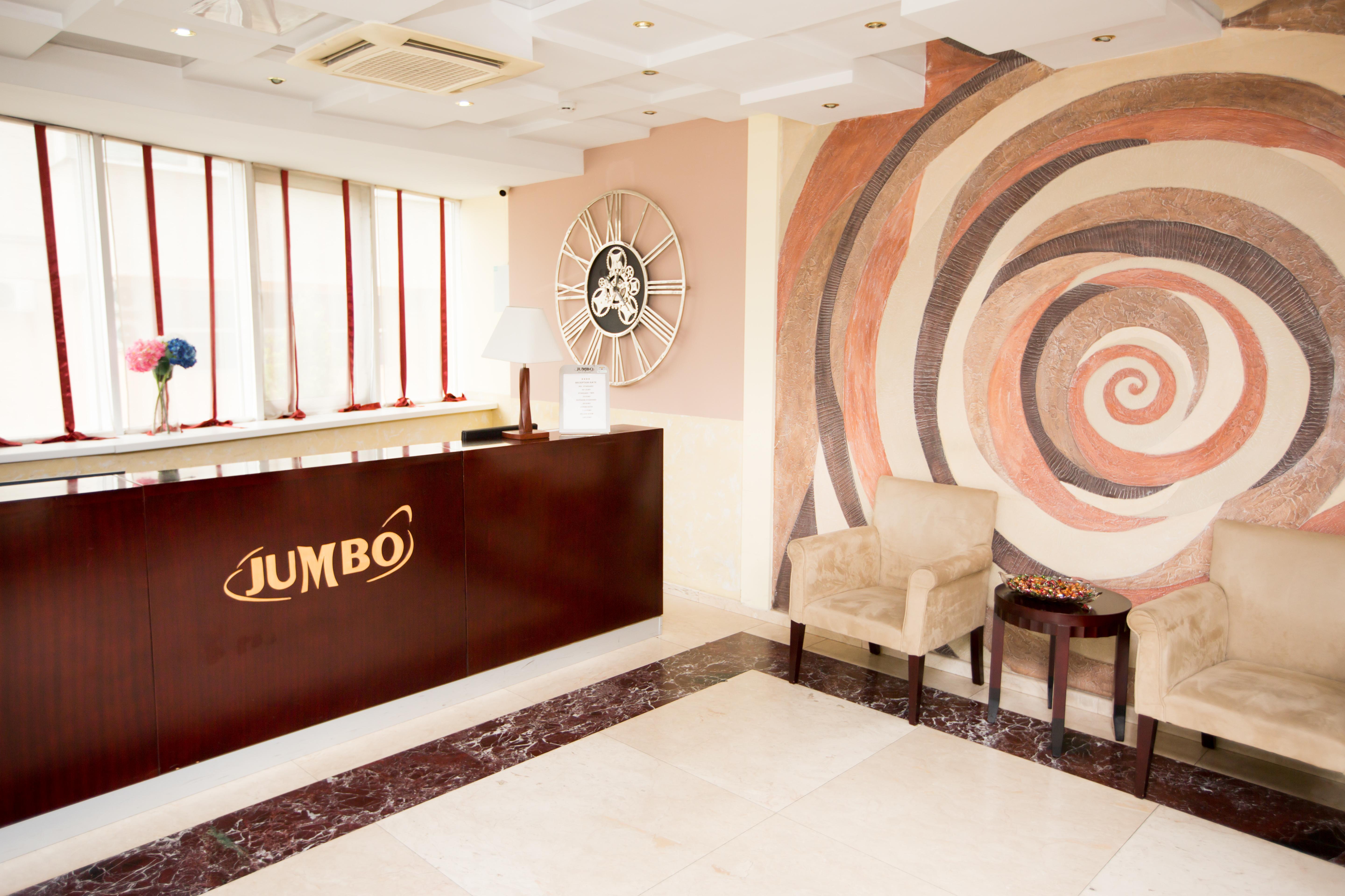 Jumbo Hotel Chişinau Exteriör bild