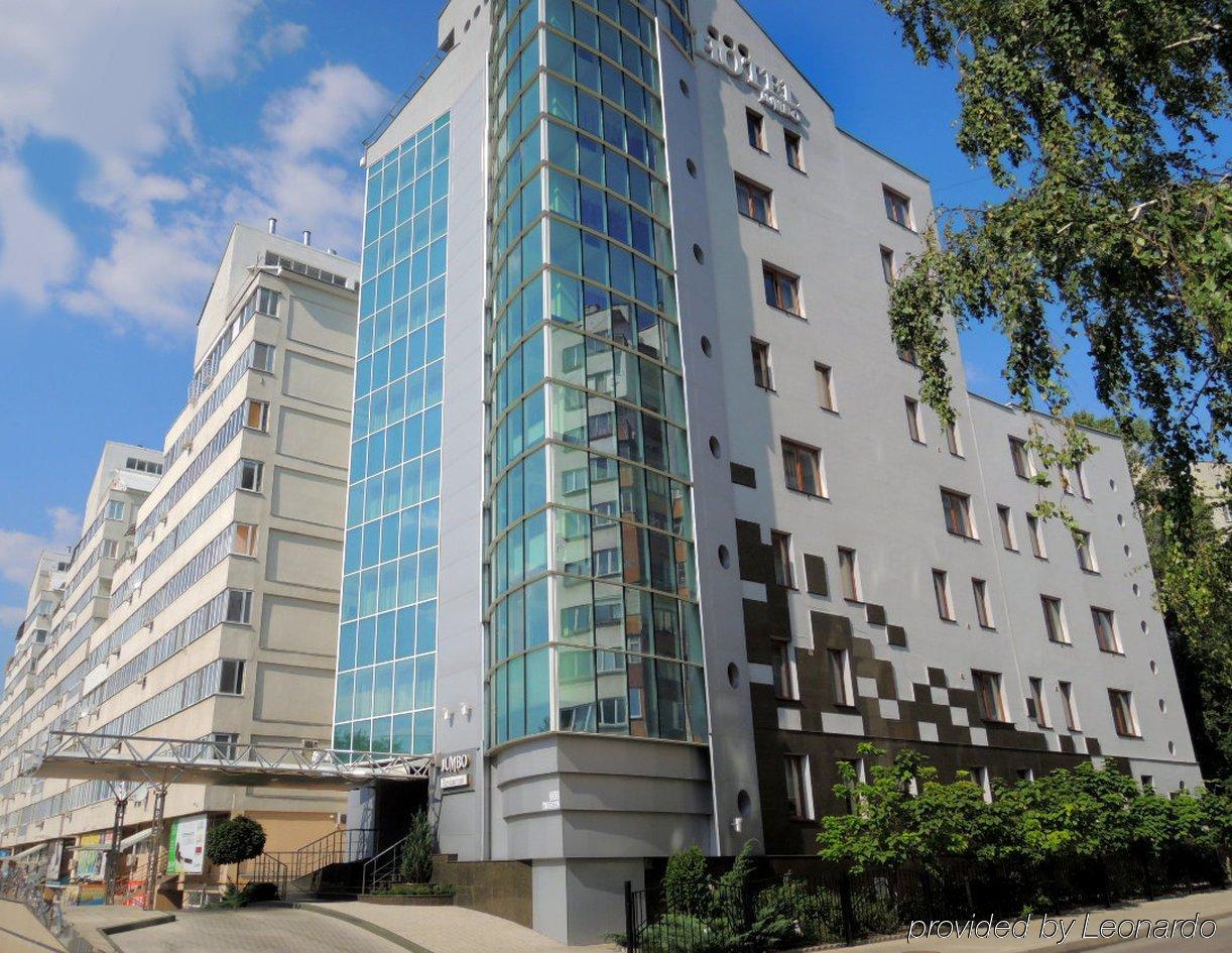 Jumbo Hotel Chişinau Exteriör bild